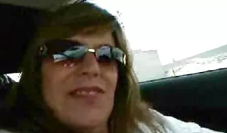 Blond met heerlijke porno cu femei gratis tieten.