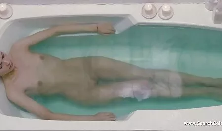 Anahot met mooie flexibele Tieten brengt een orgasme met porno cu chinezoaice gratis een grote penis en houdt van
