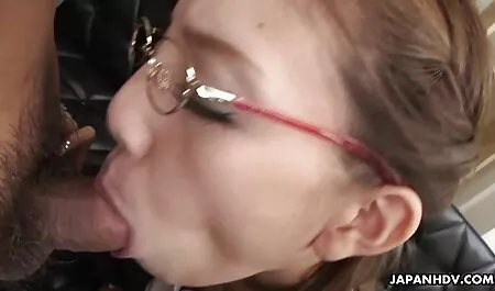 Hij introduceerde een download free filme porno vrouwelijk verdunningsmiddel in zijn katten.