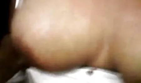 Ze besloot naar een feestje porno online noi te gaan.