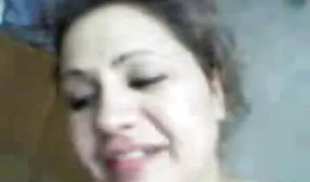 Lullen zuigen in de douche filme erotice adult
