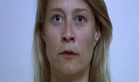 Katya besloot Konik filmeporno xxnx te laten zien hoeveel ze haar vriendin verloor.