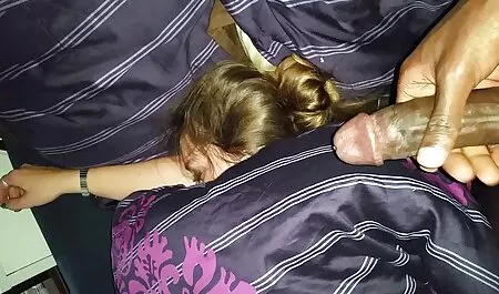 Hij film porno sexi gratis was gekleed en verkracht door zijn slapende dochter.