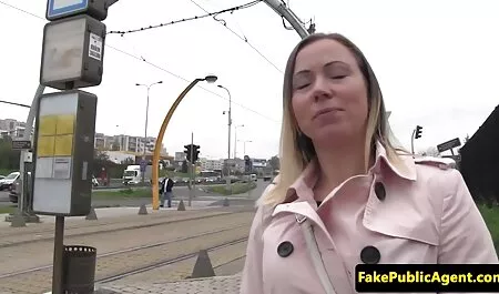 Een Russische student eet pikken en wordt video porno gratuito opgeslokt door sperma.